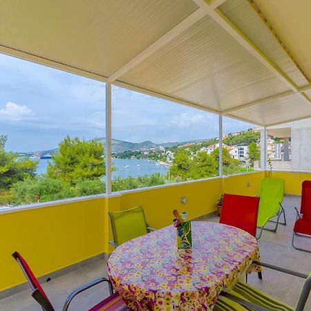 Apartment Baturina Трогир Екстериор снимка