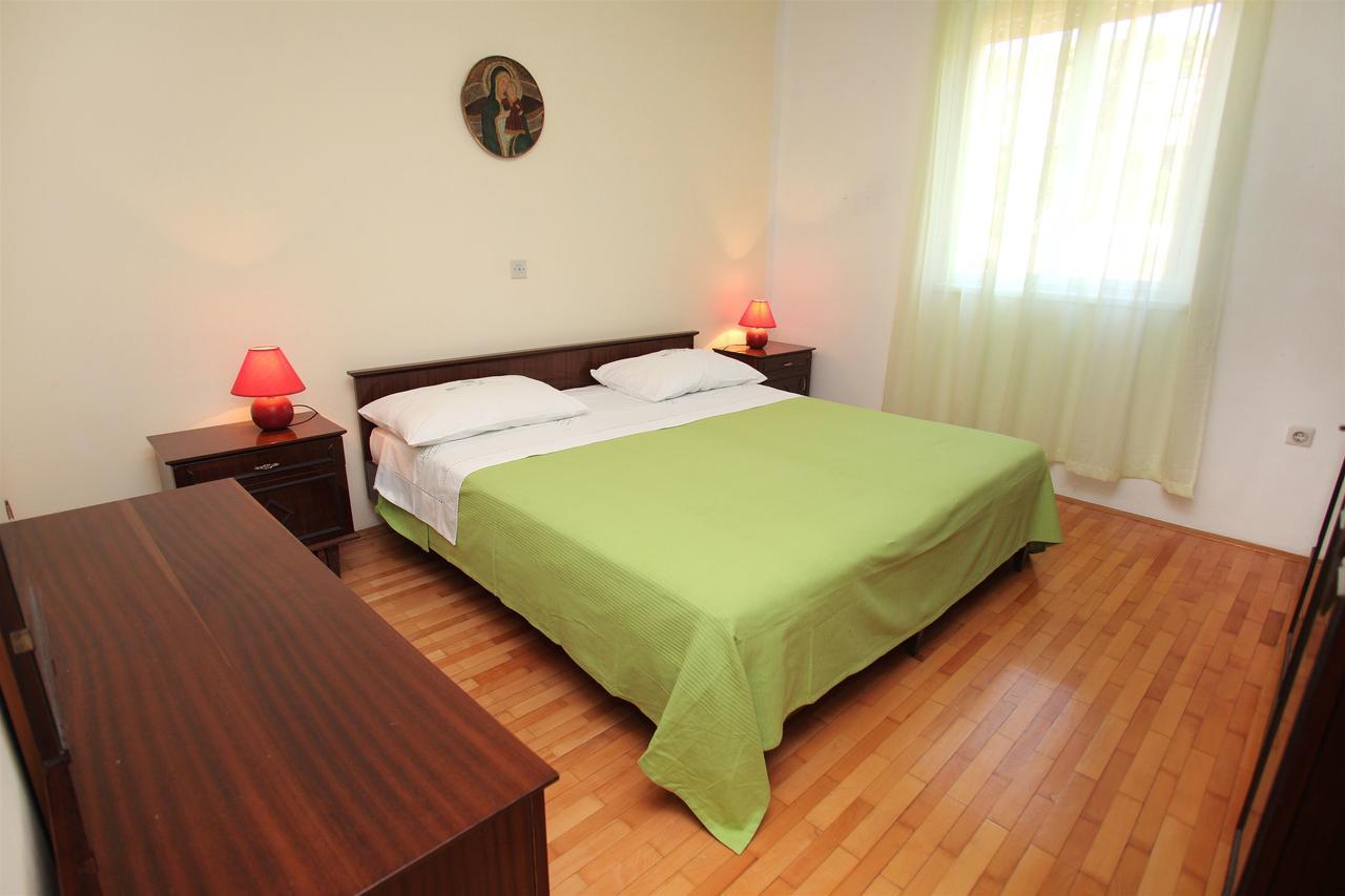 Apartment Baturina Трогир Екстериор снимка
